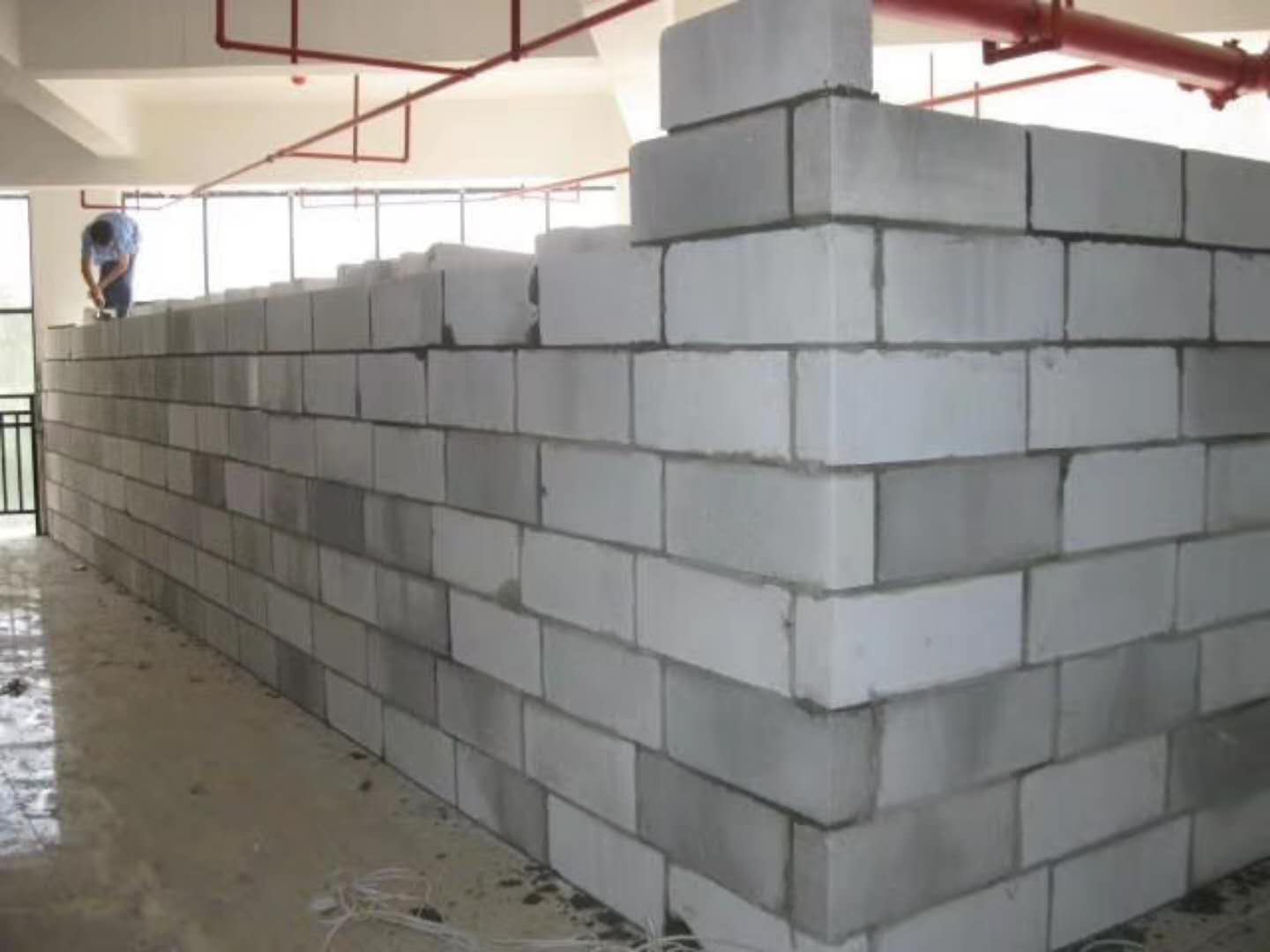 井柏然蒸压加气混凝土砌块承重墙静力和抗震性能的研究